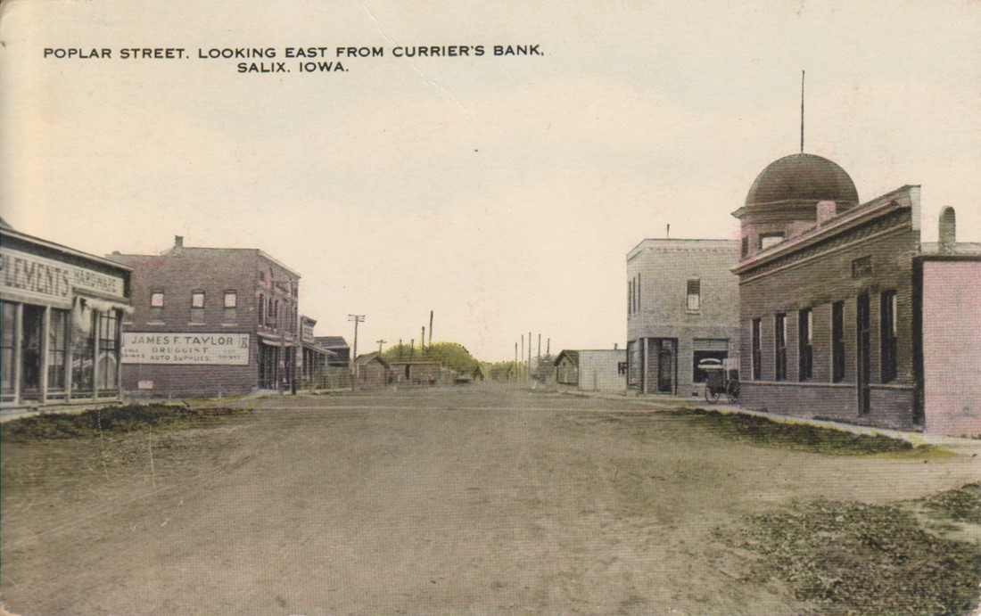 old pic of poplar street looking east